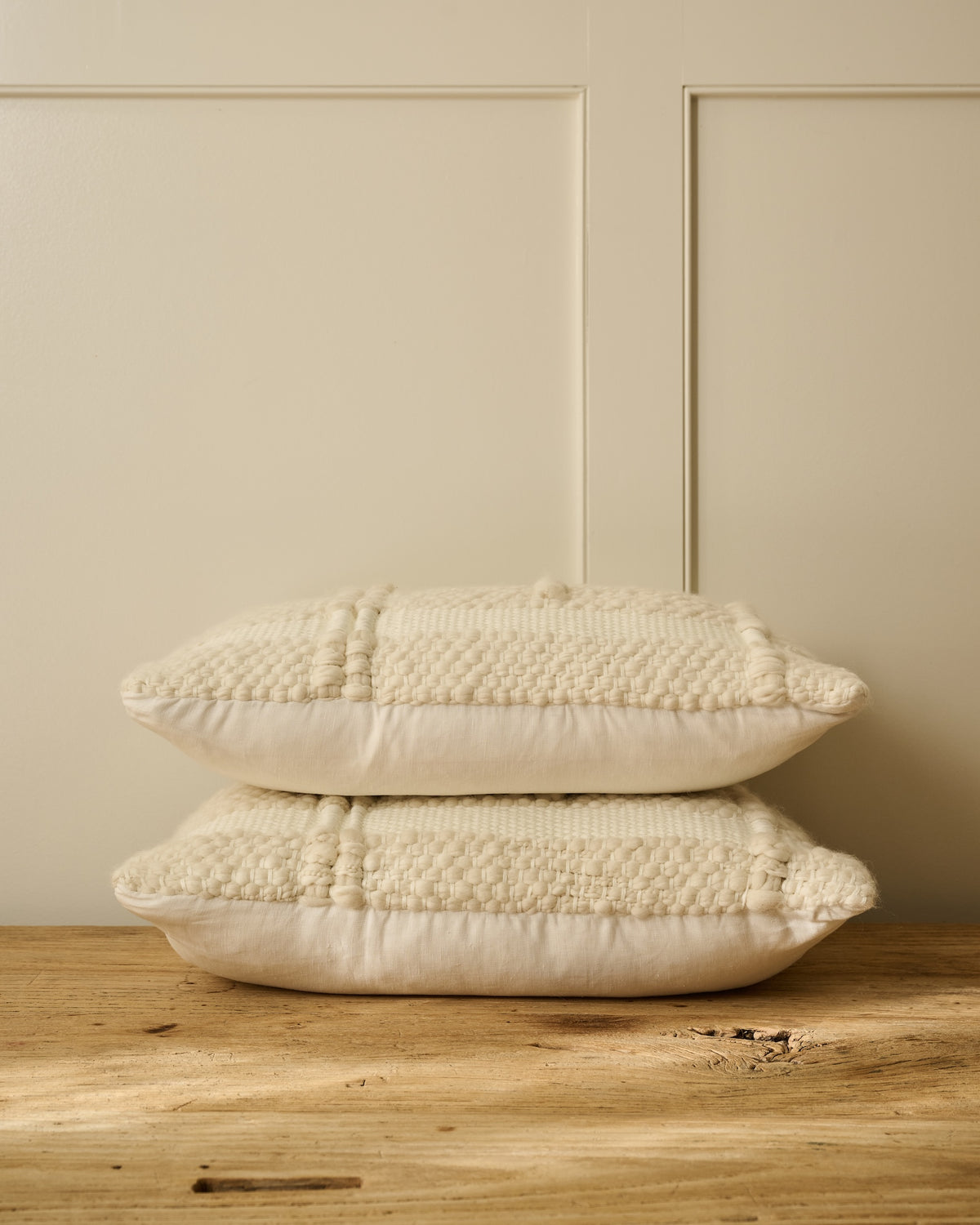 Vertebra Pillow