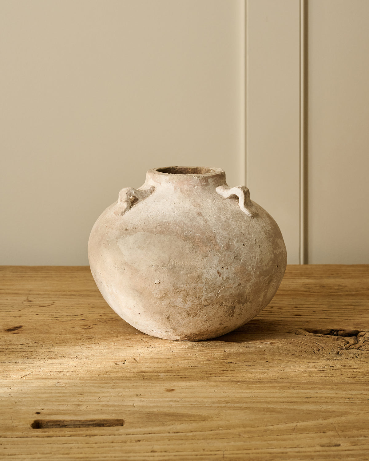 Found Natural 3-Handle Vessel