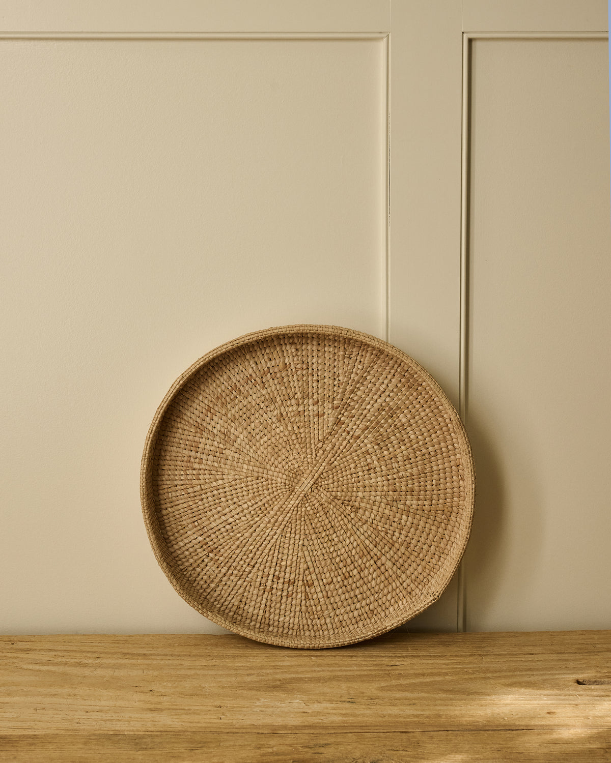 Natural Round Low Tray