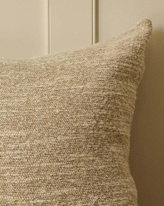 Oliver Pillow | Natural