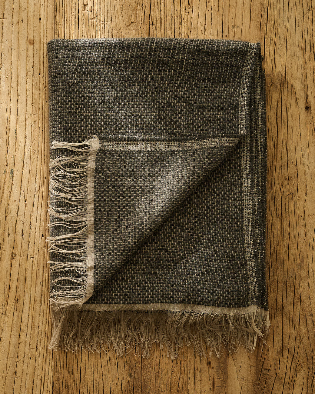 Theo Throw | Dark Grey